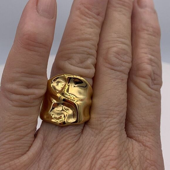 Chain bracelet NWOT, rose gold over stainless 6.5 inch L, 1/4 in. W. - Picture 16 of 16